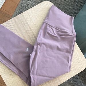 ALO yoga legging, size M